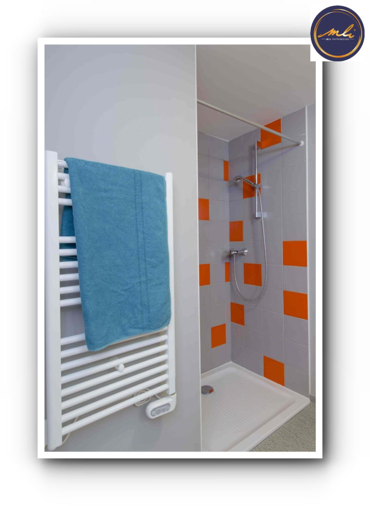 INVESTISSEMENT EN RESIDENCE ETUDIANTE A COLOMBES- Nouveau bail de 9 ans- Loyers défiscalisés.