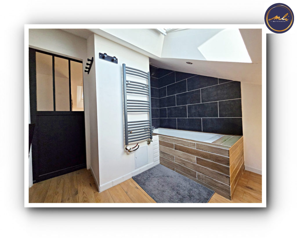 50 mètres de la mer- Maison rénovée 4/5  chambres + jardin et dépendances – 2h30 de Paris