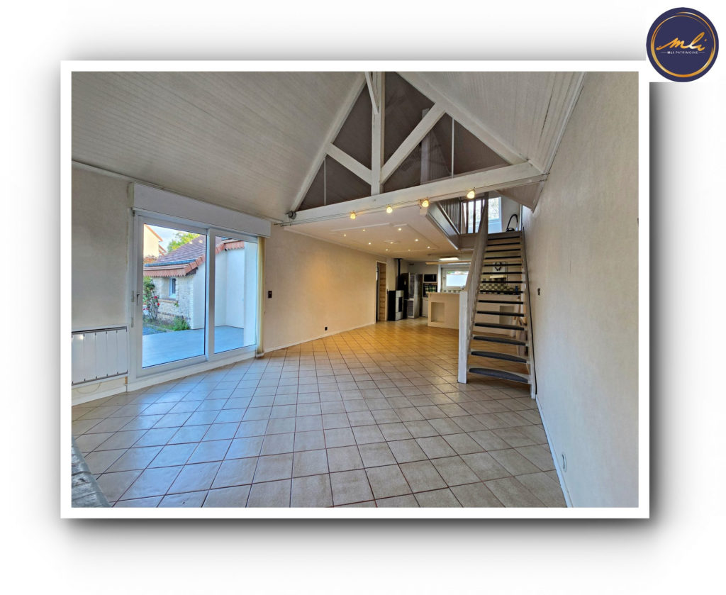 Entre Caen & la mer-Maison avec vie de plain-pied- 4 chambres et jardin