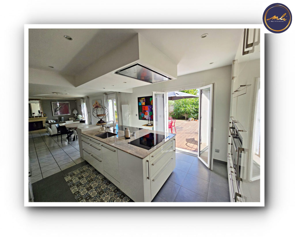 Caen Rive droite – Vaucelles-Maison 4 chambres avec vie  de plain-pied- garage et jardin