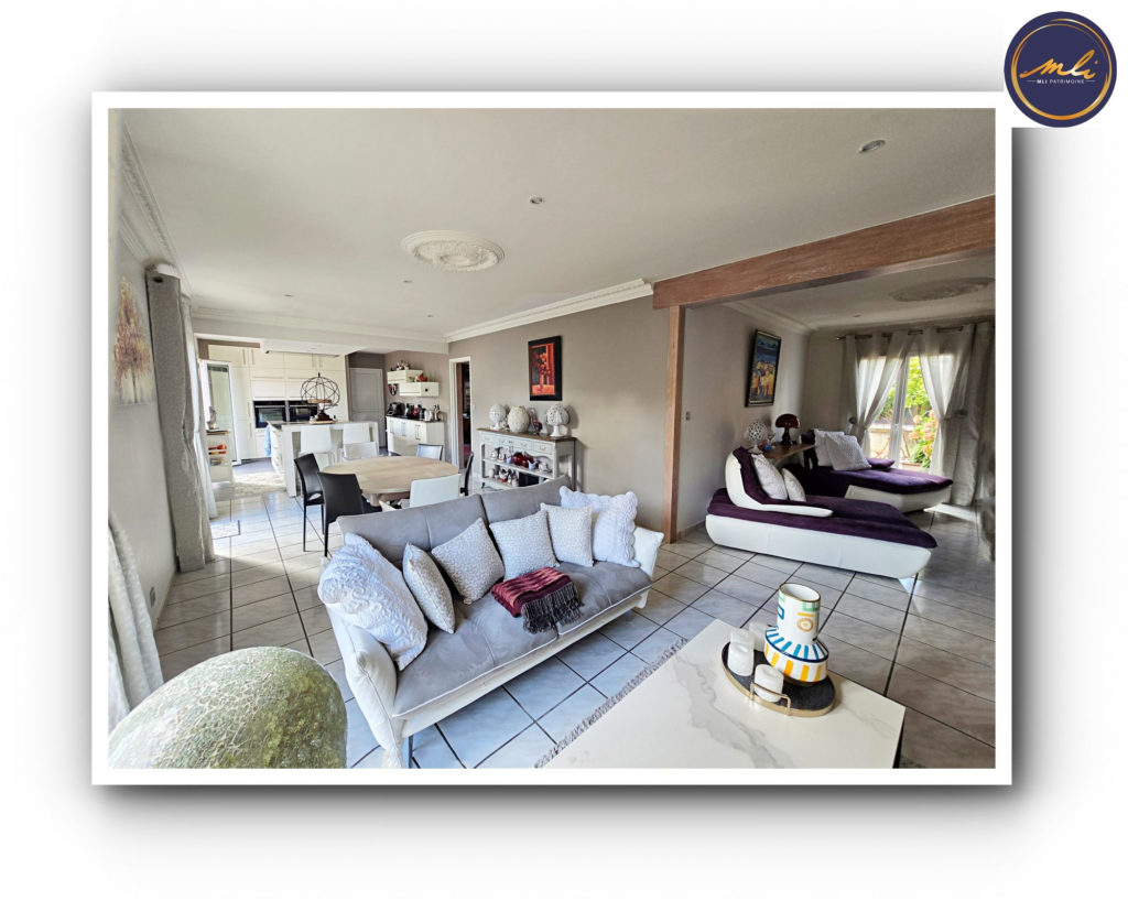 Caen Rive droite – Vaucelles-Maison 4 chambres avec vie  de plain-pied- garage et jardin