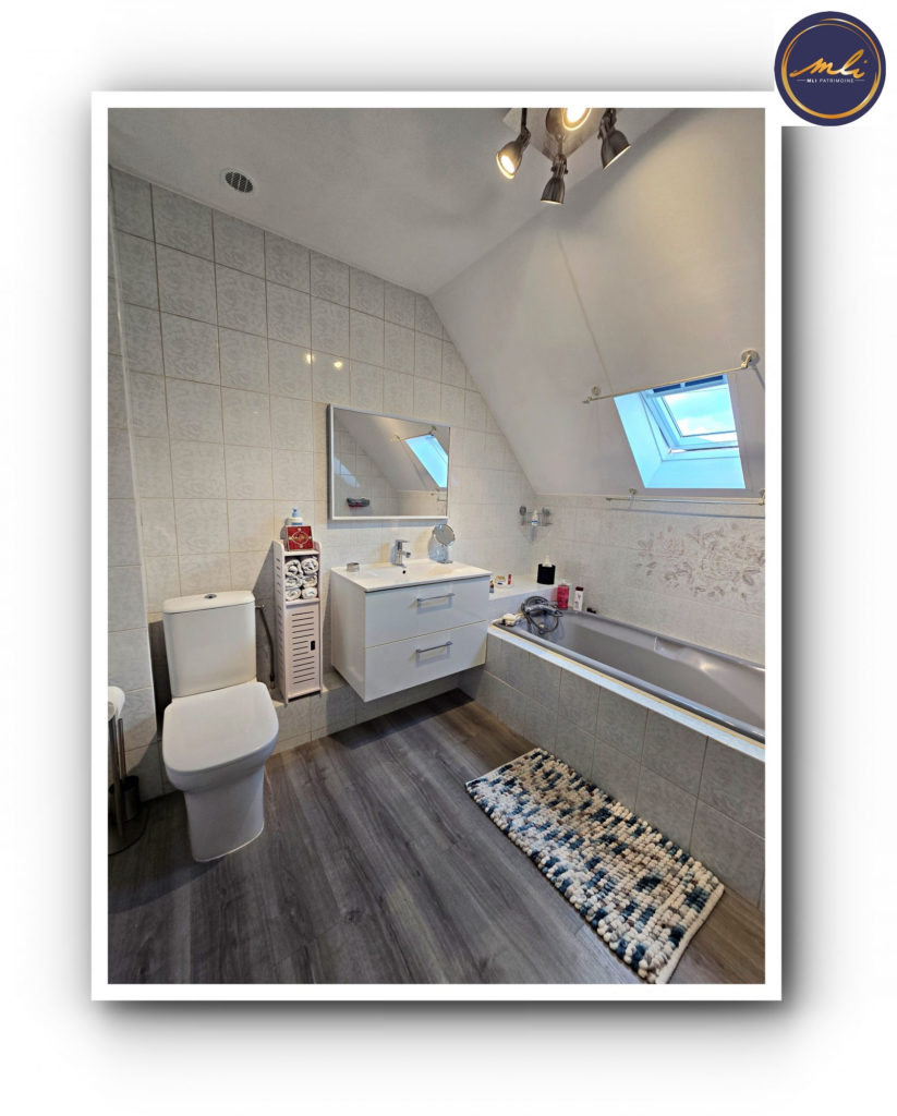 Caen Rive droite – Vaucelles-Maison 4 chambres avec vie  de plain-pied- garage et jardin