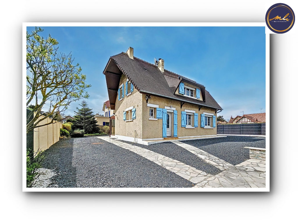 VUE MER PANORAMIQUE-A 50 mètres de la plage- Maison 3 chambres avec garage et jardin- 2H30 de Paris