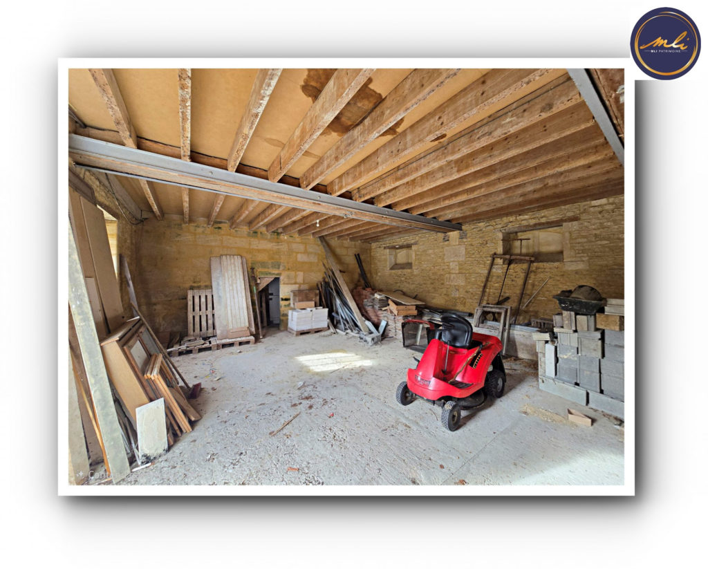 10 minutes de la MER -Ensemble immobilier avec MANOIR, maison annexe , grange et prairie