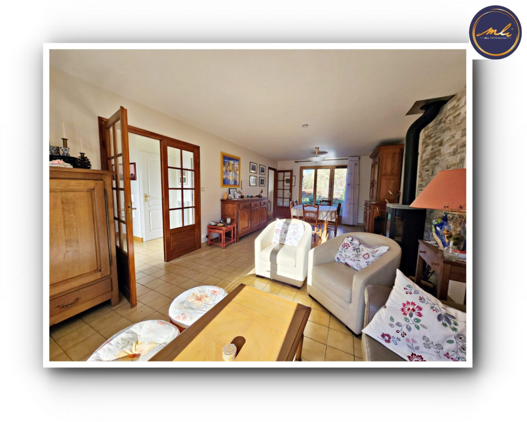 Maison 4 chambres avec vie de PLAIN-PIED à 15 minutes au SUD OUEST de Caen et 30 minutes de la MER