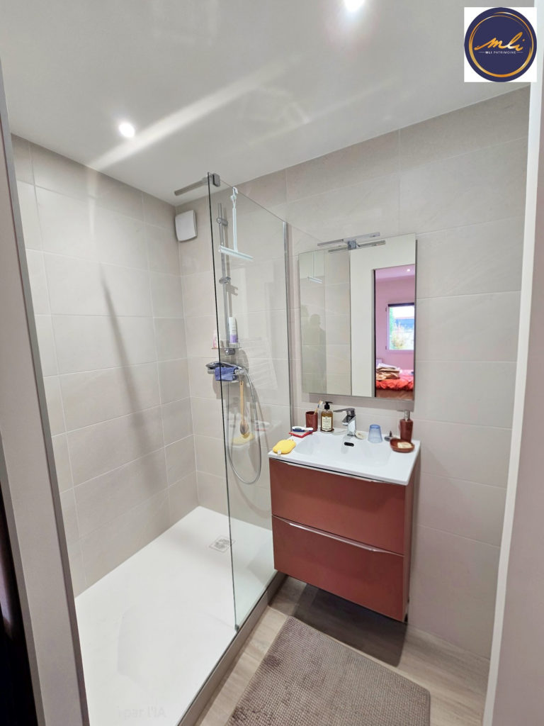 Maison 4 chambres avec vie de PLAIN-PIED à 15 minutes au SUD OUEST de Caen et 30 minutes de la MER