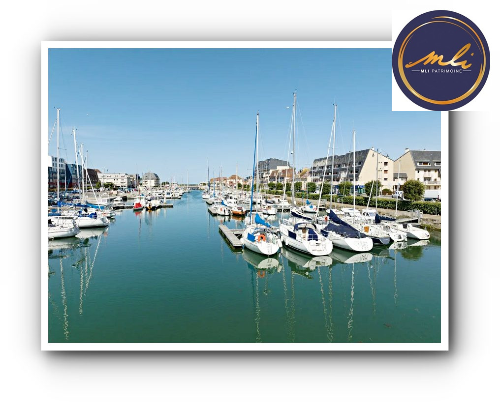 Maison familiale avec PLAIN-PIED et GARAGE BATEAU à 600 mètres de la MER- 5 chambres-