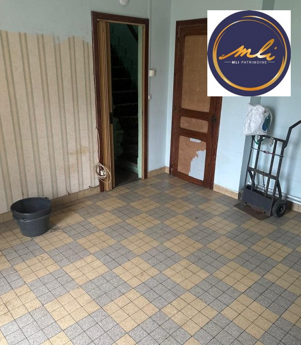 A RENOVER proche Caen et à 10 km de la MER -Maison ancienne avec jardin