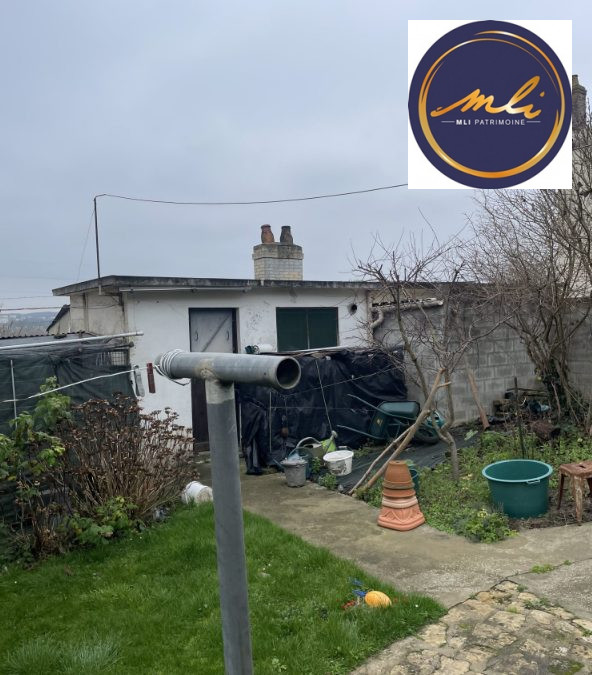 A RENOVER proche Caen et à 10 km de la MER -Maison ancienne avec jardin