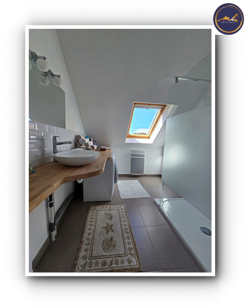 A 200 mètres de la MER- Maison contemporaine 4 chambres avec vie de plain-pied possible- Garage- 2h30 de Paris!