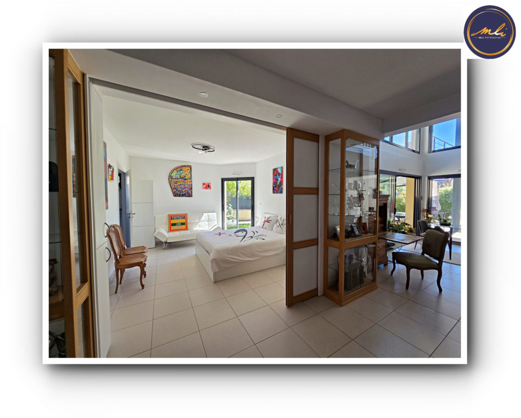 A 200 mètres de la MER- Maison contemporaine 4 chambres avec vie de plain-pied possible- Garage- 2h30 de Paris!