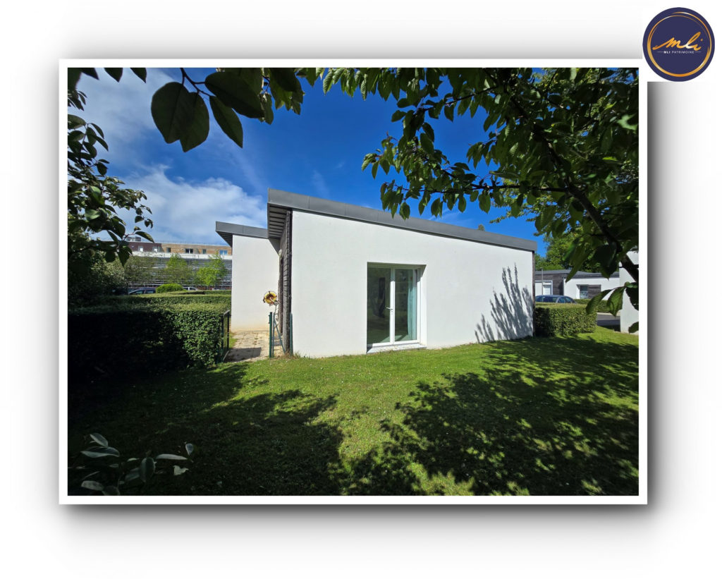 Pour habiter OU investir -Maison T3 (2 chambres) en résidence séniors Domitys avec jardin et stationnement